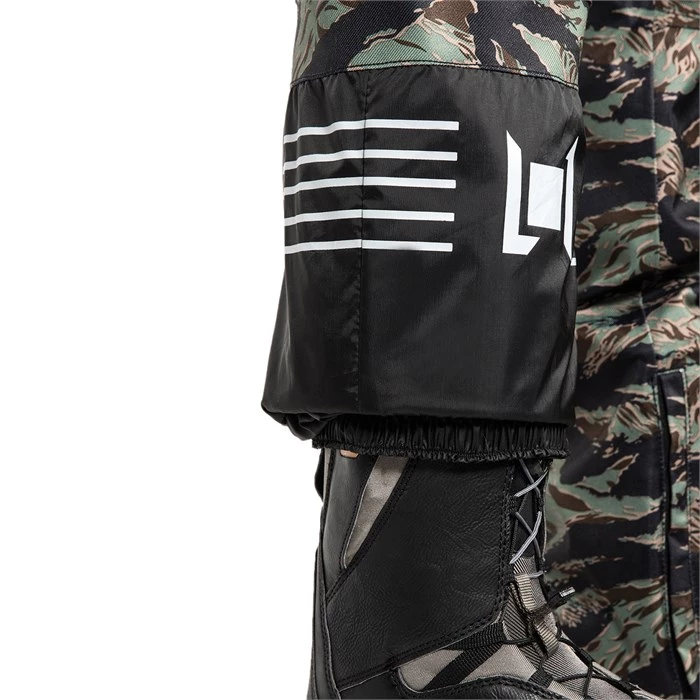 L1 Loretta Overall Bibs - Women's 13 L1 Loretta Overall Bibs - Women's - Image 11