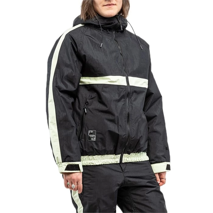 L1 Lovecat Jacket - Women's 5 L1 Lovecat Jacket - Women's - Image 3