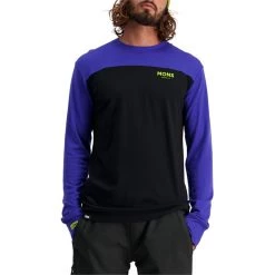 MONS ROYALE Yotei Tech Long Sleeve Top